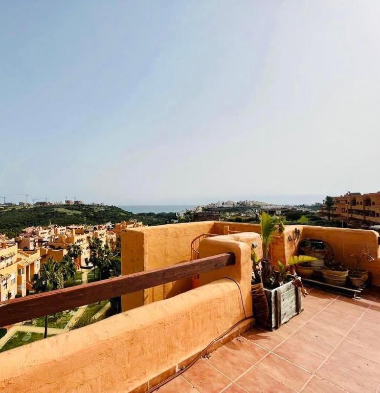 2 Bedroom Penthouse With A Private 360 Rooftop Terrace With Sea And Mountain Views Bahía de Casares Exterior foto