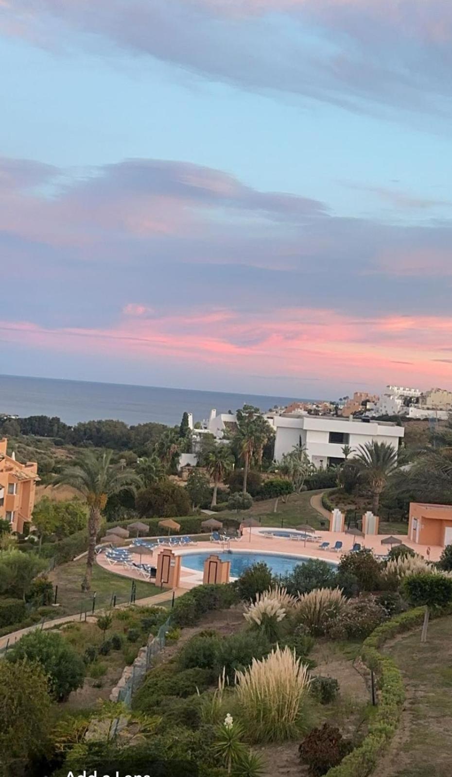 2 Bedroom Penthouse With A Private 360 Rooftop Terrace With Sea And Mountain Views Bahía de Casares Exterior foto
